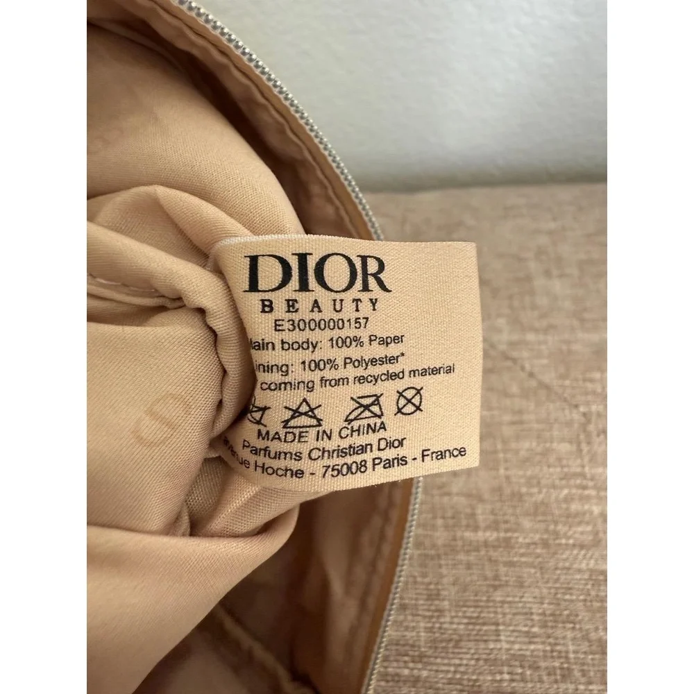 Dior Raffia Wristlet Pouch - Picture 4 of 4